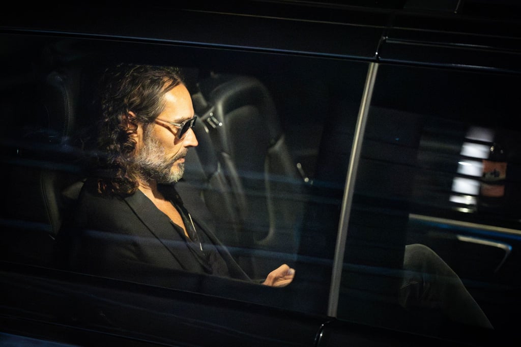 Russell Brand sieht sich schwerden Vorwürfen ausgesetzt.