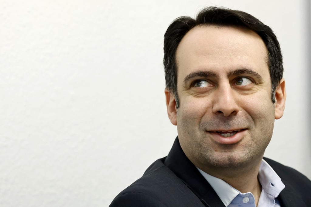 Aziz Bozkurt (SPD), Staatssekretär für Jugend, Familie und Schuldigitalisierung.