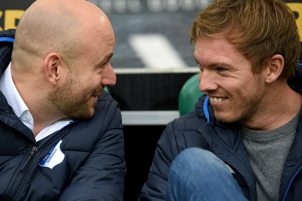 Alexander Rosen (l) und der damalige Hoffenheim Trainer Julian Nagelsmann im Jahr 2016.