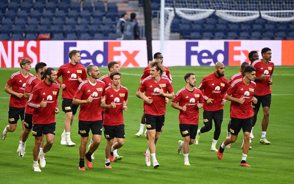 Die Spieler beim Aufwärmen.