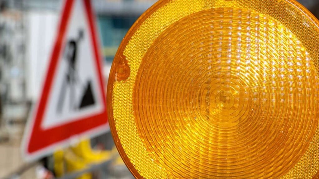 Auf der Landstraße 66 zwischen Heteborn und Kroppenstadt wird ab dem 04.10. die Fahrbahn erneuert.