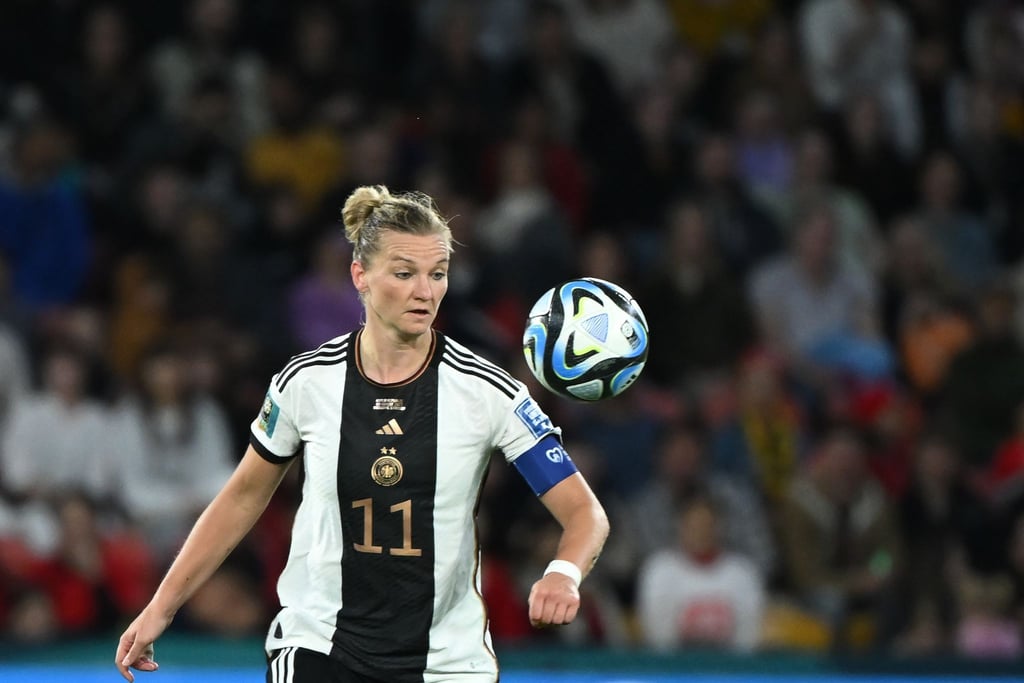 Alexandra Popp lässt ihre Zukunft im DFB-Team offen.