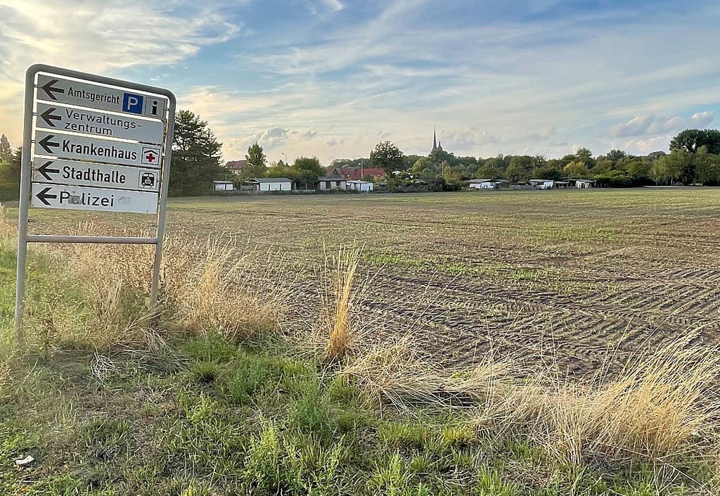 In diesem Bereich zwischen Ackerfläche und Kleingärten an der Grabower Landstraße war das Wohngebiet geplant.