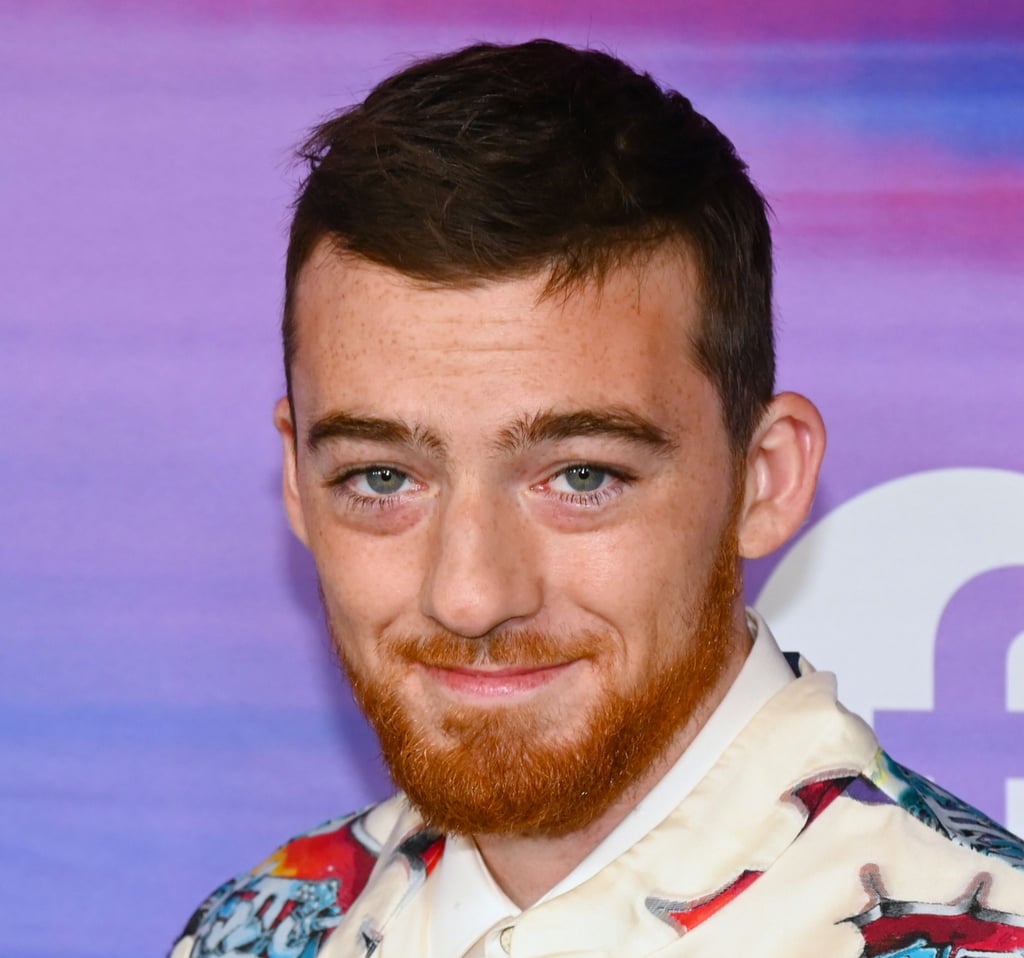 Der Ende Juli tot aufgefundene US-Schauspieler Angus Cloud ist laut Gerichtsmedizinern an einer versehentlichen Überdosis von Drogen und Medikamenten gestorben. )