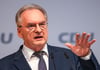 Reiner Haseloff (CDU) fordert Maßnahmen gegen illegale Einreisen.