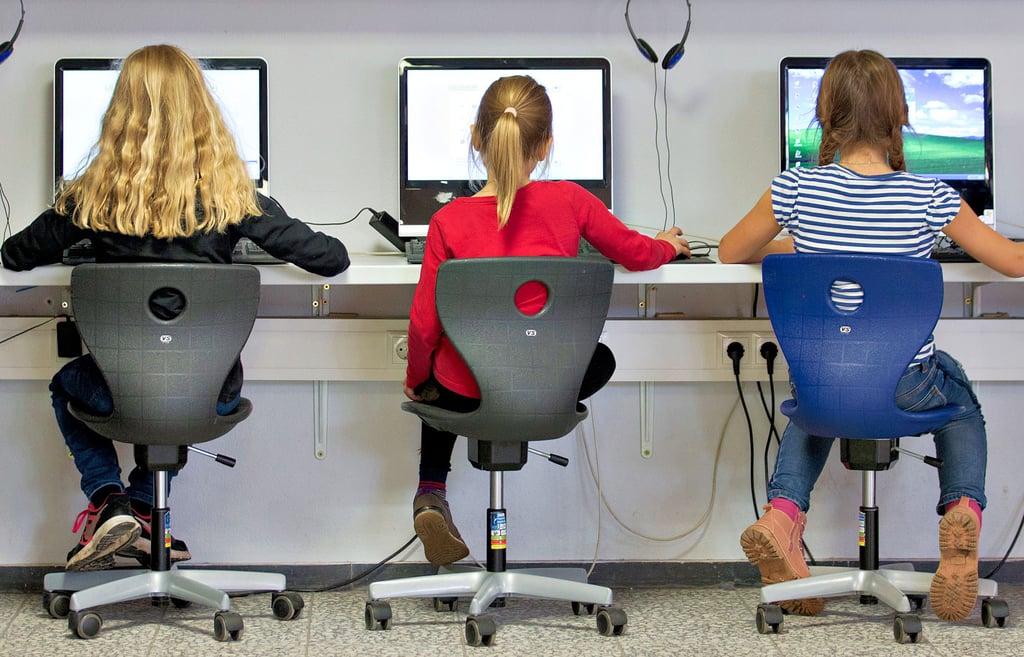 Die Digitalisierung kommt an Schulen nur schleppend voran. Die Umfrageteilnehmer wünschten sich, dass das schneller geht.