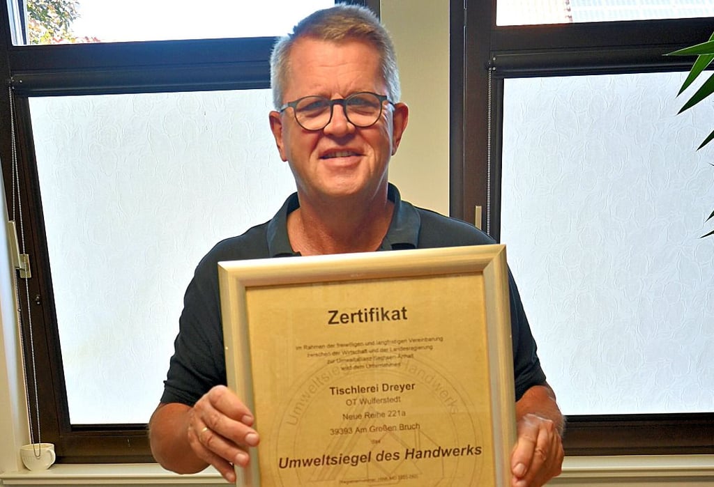 Altmeister Reiner Dreyer. Unter seiner Leitung wurde dem Betrieb das Umweltsiegel des Handwerks verliehen.
