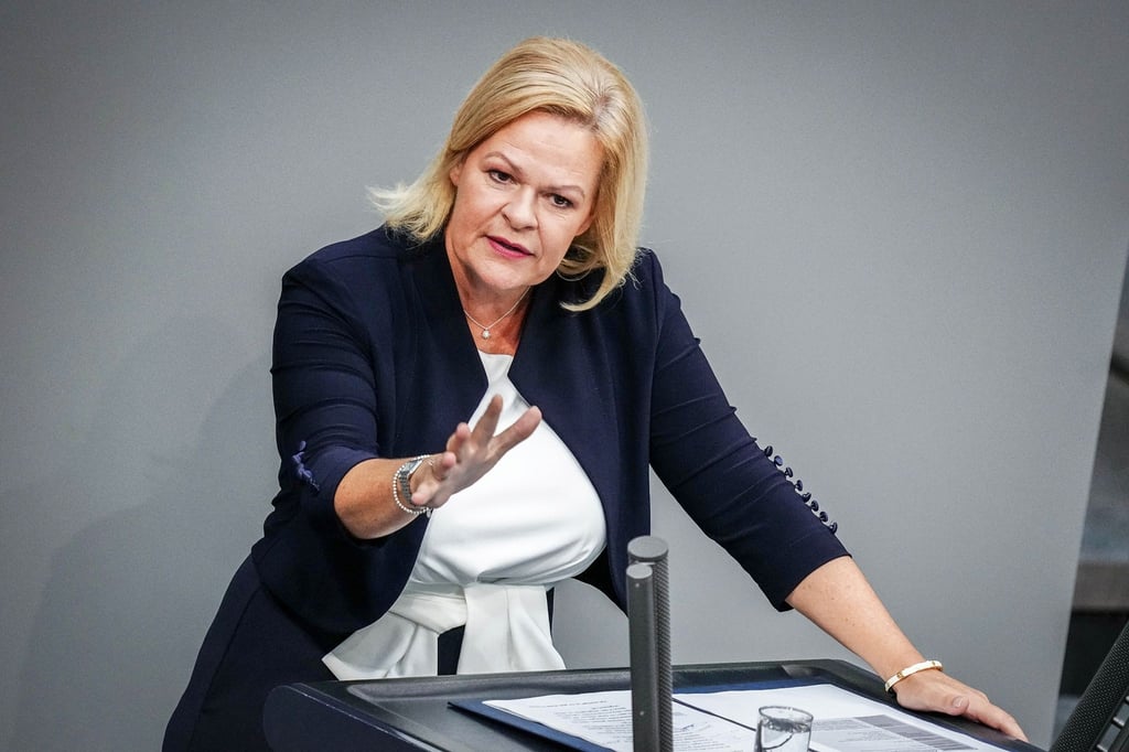 Bundesinnenministerin Nancy Faeser weist Vorwürfe der Untätigkeit beim Thema Migration zurück.