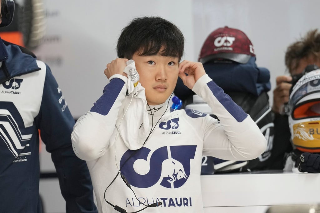 Yuki Tsunoda ist auch in der kommenden Saison Stammpiloten bei Alpha Tauri.