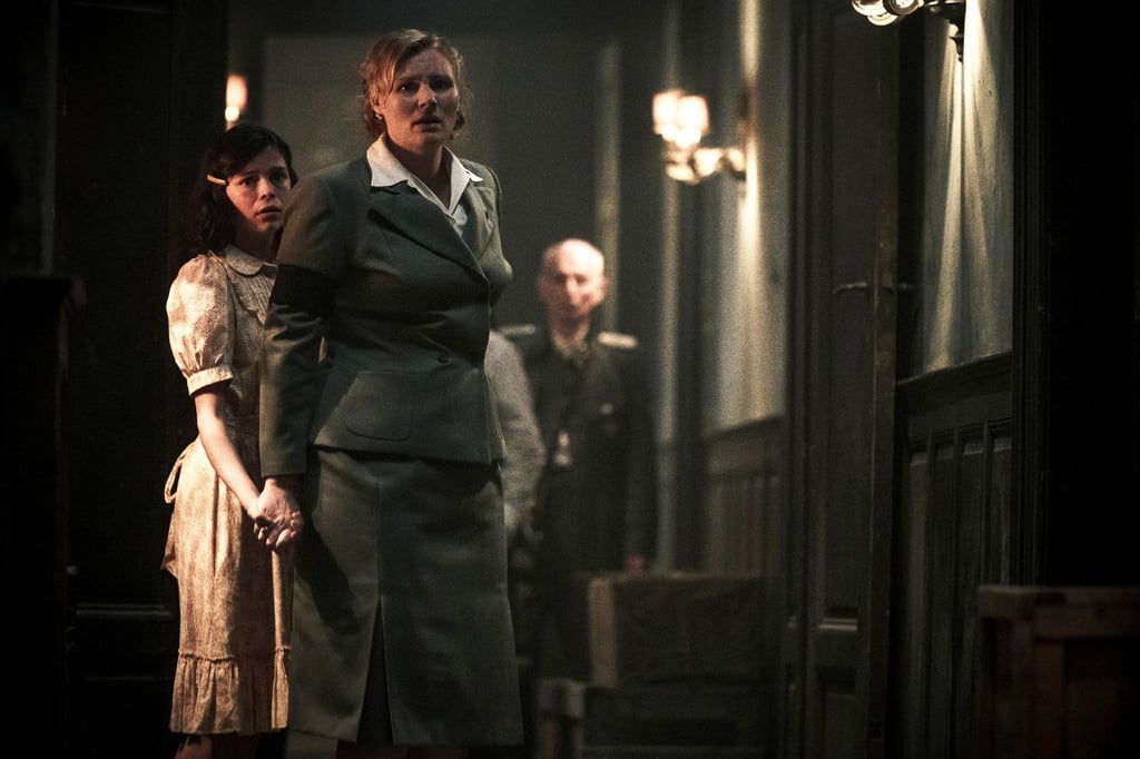 Eine wichtige Rolle bekommt in der 4. Staffel von „Das Boot“ Hannie Lessing (Rosalie Thomass), die Schwester von U-Boot-Kommandant Klaus Hoffmann (Rick Okon).