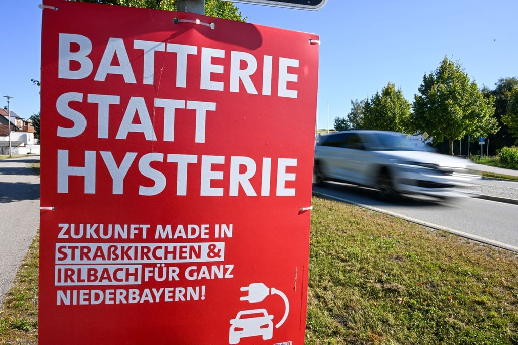 Beim Bürgerentscheid in Straßkirchen entschied sich eine klare Mehrheit für den Bau einer BMW-Batteriefabrik.