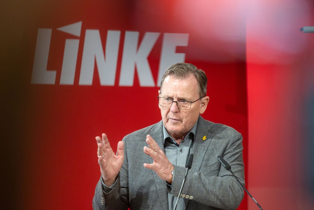 Bodo Ramelow (Linke), Thüringer Ministerpräsident, spricht beim Landesparteitag Die Linke Thüringen.