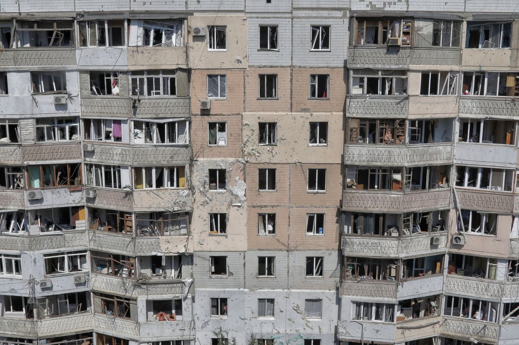 Ein Wohnhaus in Odessa wurde bei einem russischen Drohnenangriff beschädigt. (Archiv)