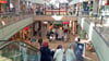 Das Allee-Center in Magdeburg ist ein Einkaufsmagnet und besteht jetzt 25 Jahre, ist aber nicht unumstritten. Kritik gibt es an der zu geringen Öffnung nach außen. 