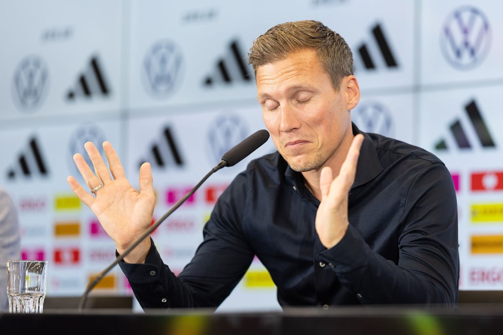 DFB-Direktor Hannes Wolf ist ein Verfechter von neuen Spielformen im Kinder- und Jugendfußball.