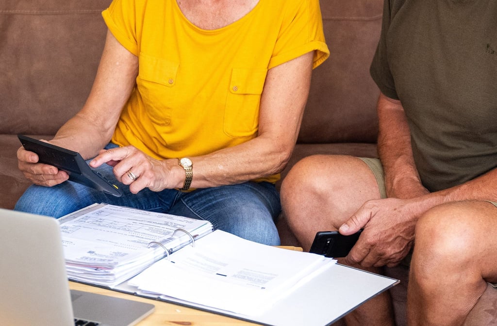 Im fortgeschrittenen Alter einen Kredit aufnehmen? Bei vielen Banken kaum möglich.