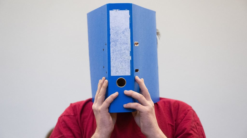 Der Angeklagte ermordete die Schülerin Ayleen.