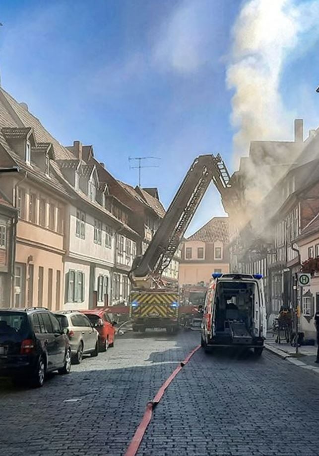 Brand In Quedlinburg: Leiche Bei Feuer In Der Weberstraße Gefunden ...