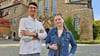 Faris Daniel Mosa und Marta Bräuner (r.)  sind die diesjährigen Haeckel-Stipendiaten des Domgymnasiums.