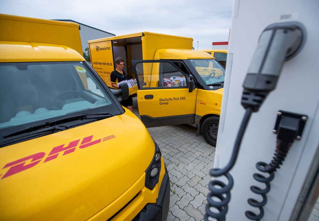 DHL wollte in Schönebeck einen klimaneutralen Zustellstützpunkt errichten. Die ambitionierten Pläne wurden nun aber verworfen. Der bisherige Standort in der Republikstraße soll noch vor Ende des Jahres verlassen werden.