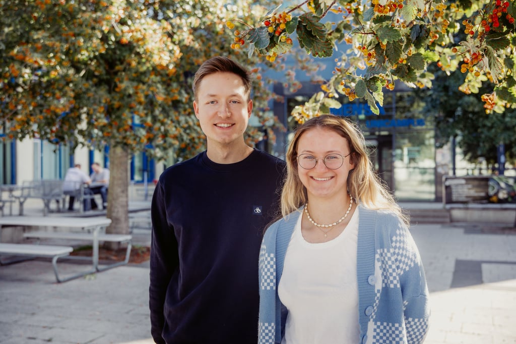Anna Kötter und Maximilian Knobus studieren im Wintersemeester 2023/24 an der Otto-von-Guericke-Universität Medizintechnik.