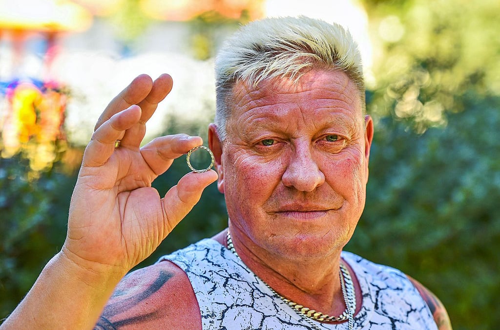 Joachim Schwerdtner hofft, dass jemand den Ring gefunden hat und zurückgibt.
