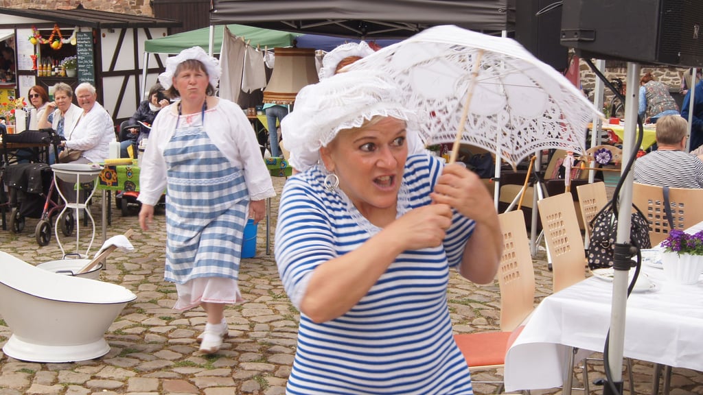 Die Theatergruppe Groß Ammensleben wird auch am 7. Oktober 2023 wieder beim Regionalmarkt in Wolmirstedt dabei sein.