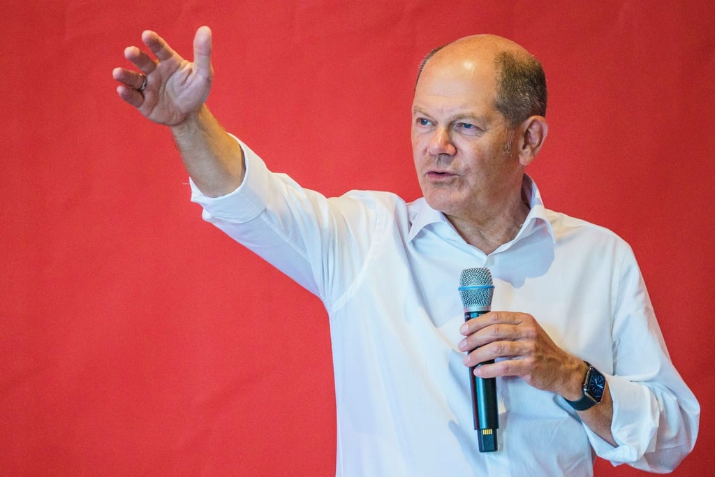 „Die Zahl der Flüchtlinge, die nach Deutschland streben, ist im Moment zu hoch“, sagt Kanzler Scholz dem Redaktionsnetzwerk Deutschland (RND).