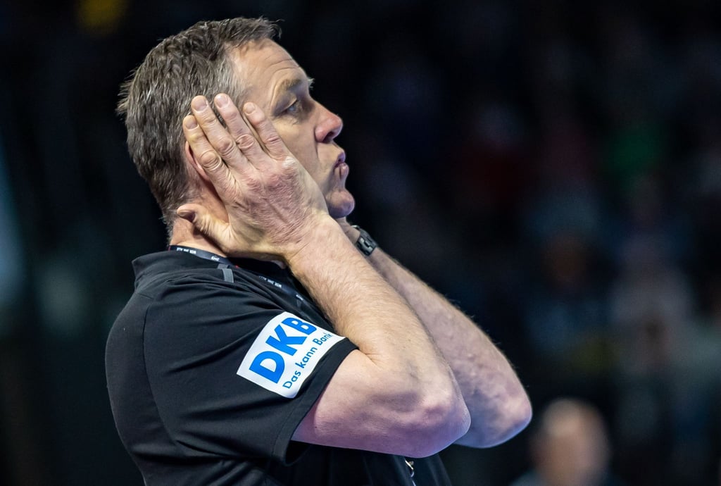 Handball-Bundestrainer Alfred Gislason macht sich vor der Heim-EM Personalsorgen.