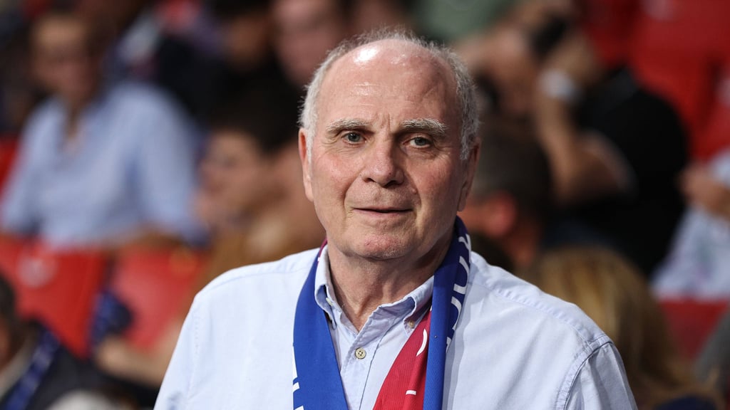 Uli Hoeneß, Ehrenpräsident des FC Bayern München, würde Max Eberl wohl gerne bei seinem Herzensklub sehen.