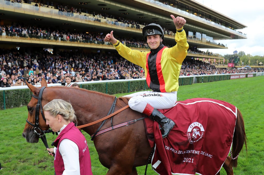 3. Oktober 2021: René Piechulek freut sich über den Triumph in Paris.