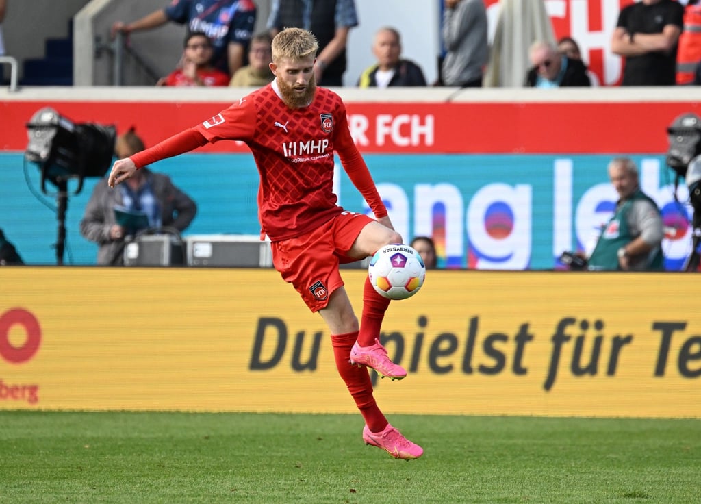 Heidenheims Jan-Niklas Beste in Aktion.