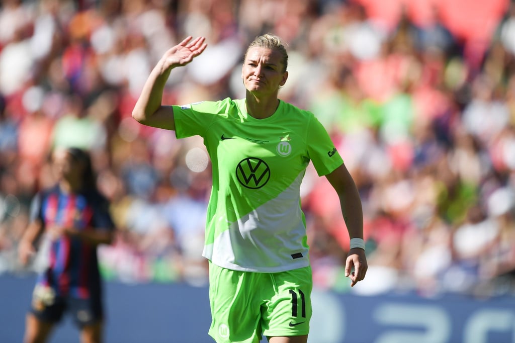 Die Fußballerinnen des VfL Wolfsburg haben sich im Bundesliga-Titelkampf dieses Mal keine Blöße bei Eintracht Frankfurt gegeben.