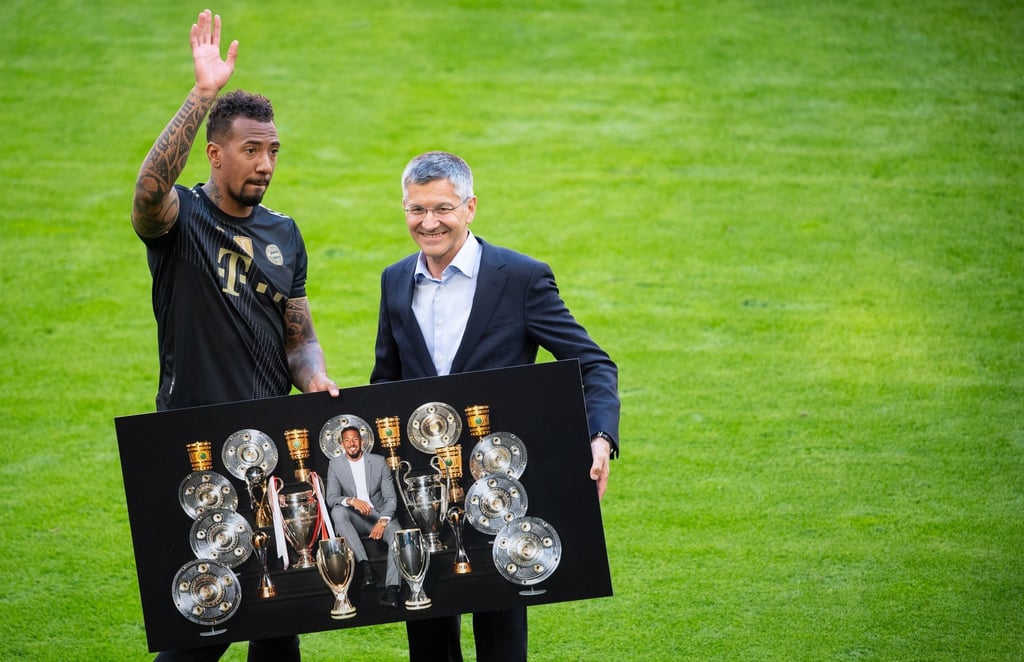 Kehrt Jérôme Boateng (l) zum FC Bayern zurück?