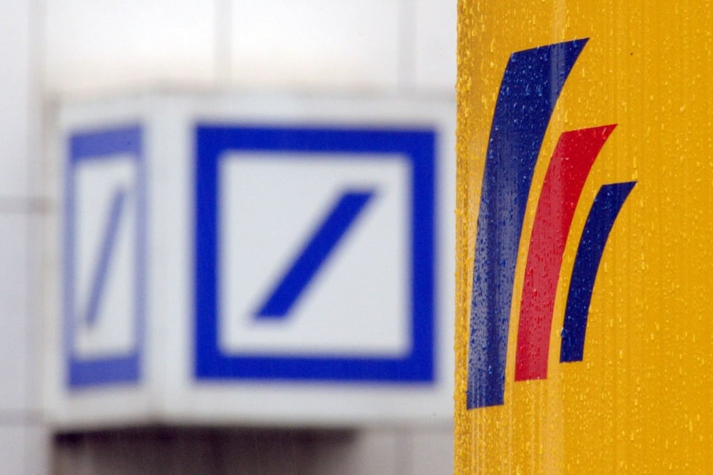 Bei einer IT-Umstellung sind seit Ostern 2022 Daten von zwölf Millionen Kundinnen und Kunden der Postbank sowie sieben Millionen Deutsche-Bank-Kunden in Deutschland auf einer gemeinsamen Plattform zusammengeführt worden.