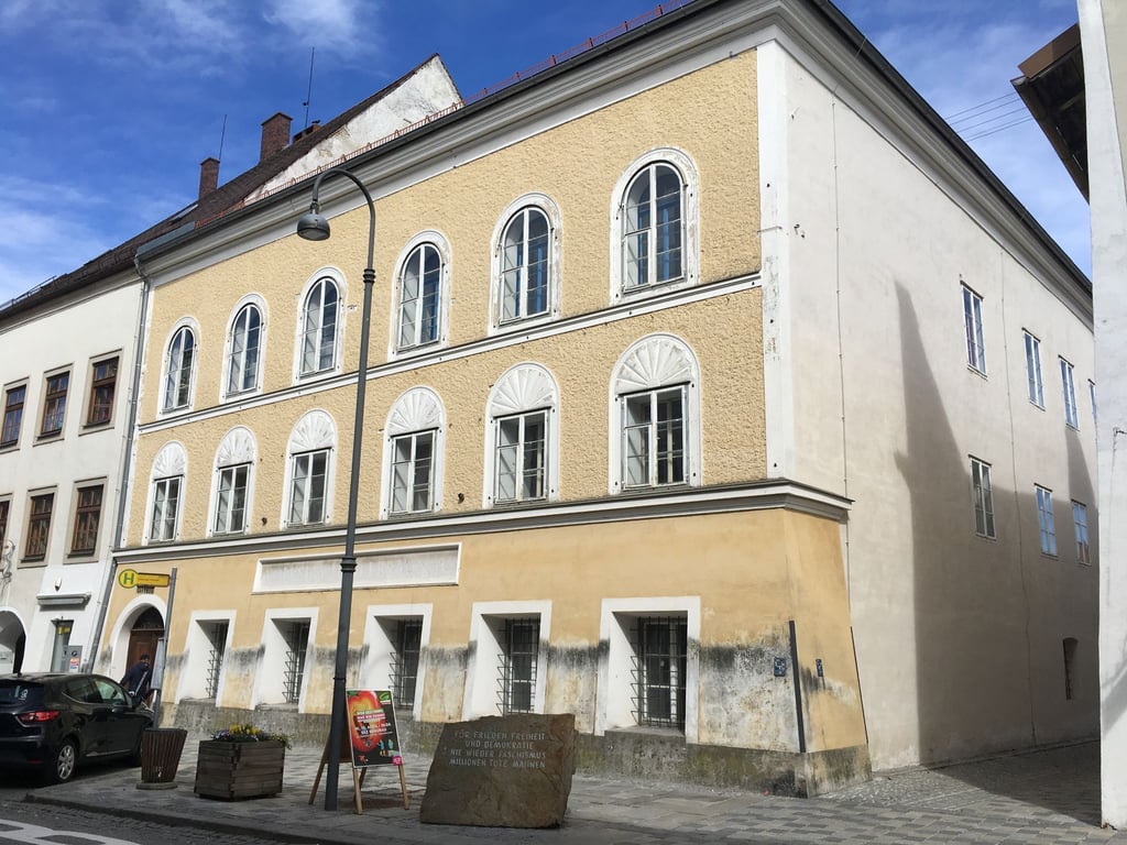 Das Geburtshaus von Adolf Hitler in Braunau soll umgebaut werden.