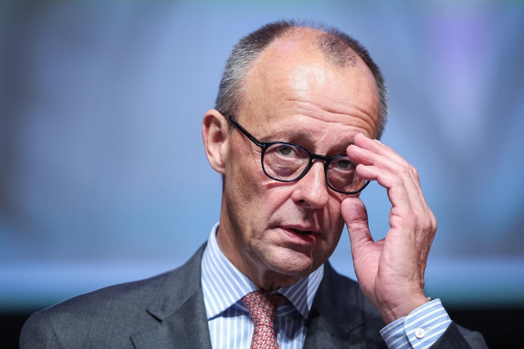 Friedrich Merz spricht auf dem CDU-Landesparteitag Sachsen-Anhalts.