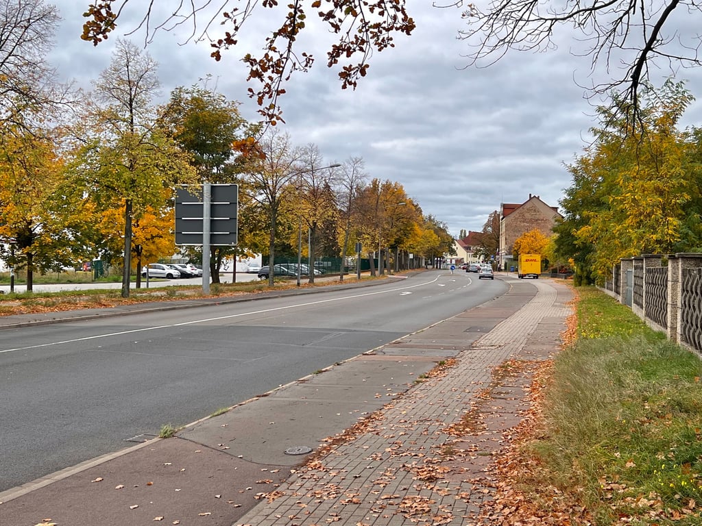 Blick in die Kühnauer Straße.