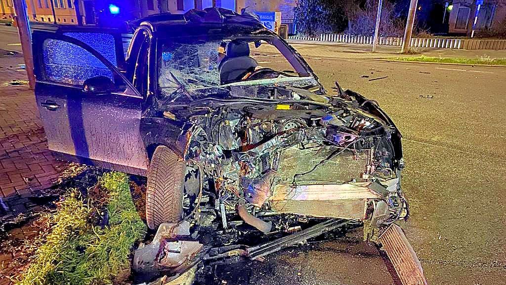 Einer der 4993 Unfälle im vergangenen Jahr geschah am 30. Dezember 2022. Ein 21-jähriger Pkw-Fahrer hatte von der Stadionstraße kommend einen Lkw übersehen und beide stießen in der Wilhelm-Hellge-Straße zusammen.