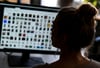 Polizei entdeckt in einer Wohnung eines Bernburgers knapp 7.000 Dateien mit kinder- und jugendpornografischem Inhalt. 
