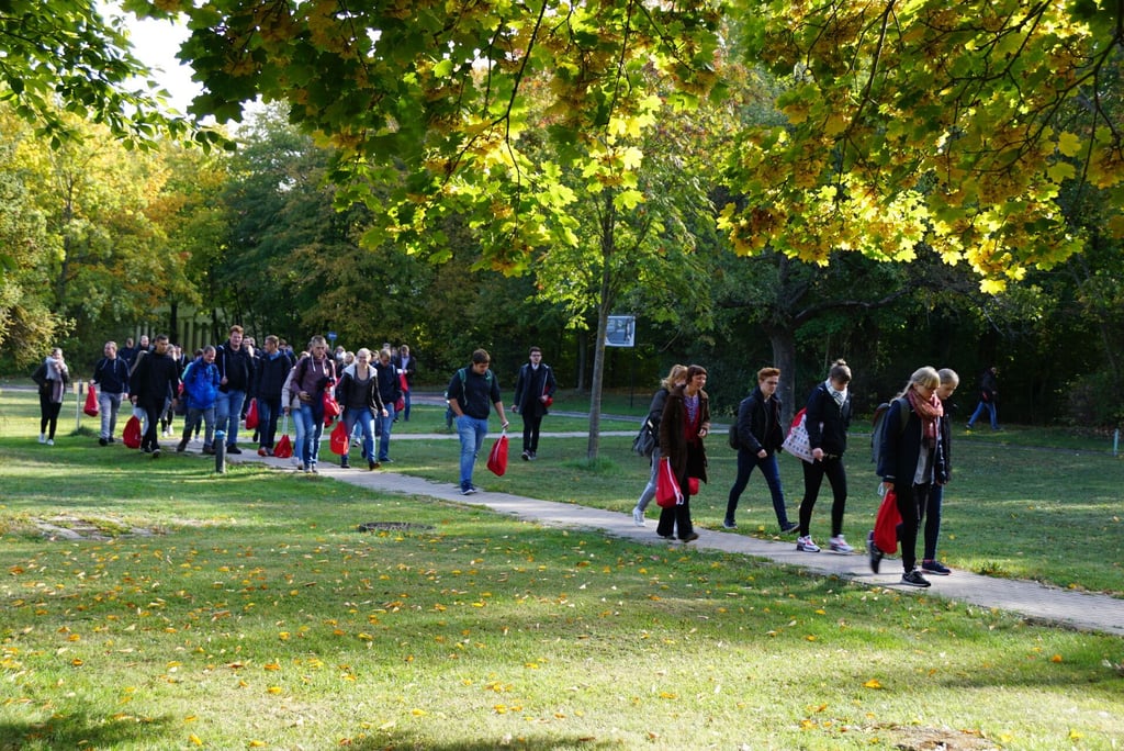 Die Erstsemestler erobern die Hochschule Anhalt.