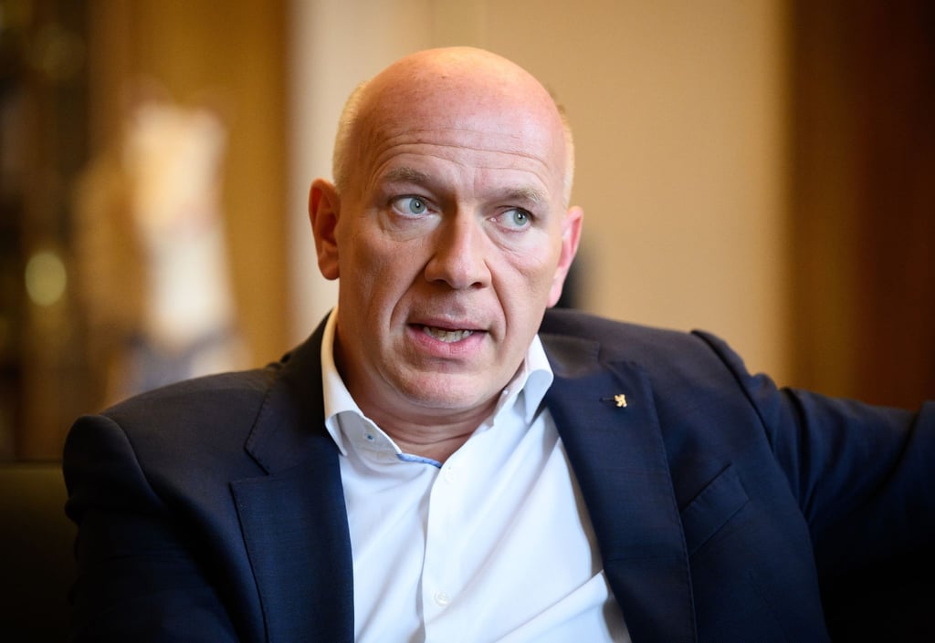 Berlins Regierender Bürgermeiste Wegner während eines Interviews.