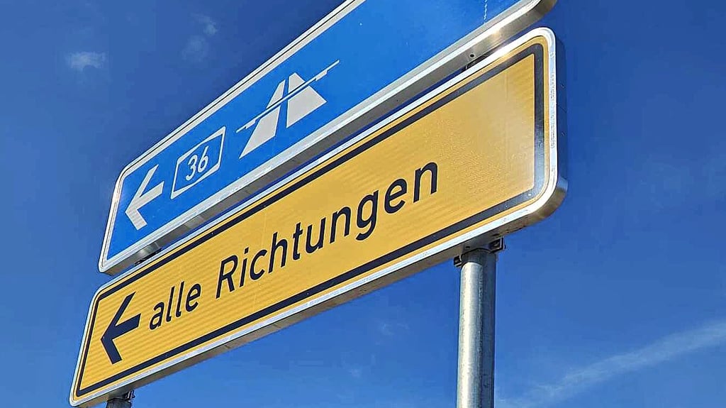 Wer den Großparkplatz Bodetal verlässt, soll nur noch in eine Richtung fahren: über die Bahnhofsstraße.