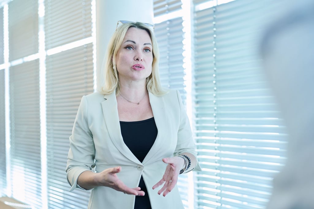 Marina Owsjannikowa bei einem Interview mit der Deutschen Presse-Agentur im Juni 2022.