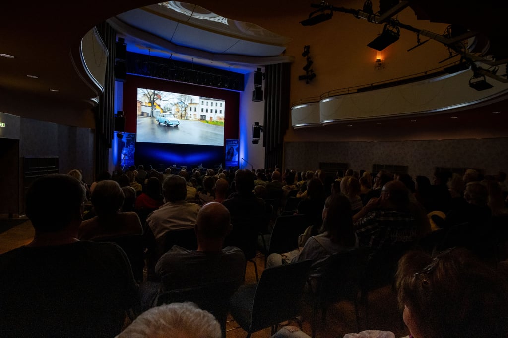 Etwa 200 Gäste besuchten die Vorpremiere des Films, die im Zeitzer Capitol in der Judenstraße gezeigt wurde.