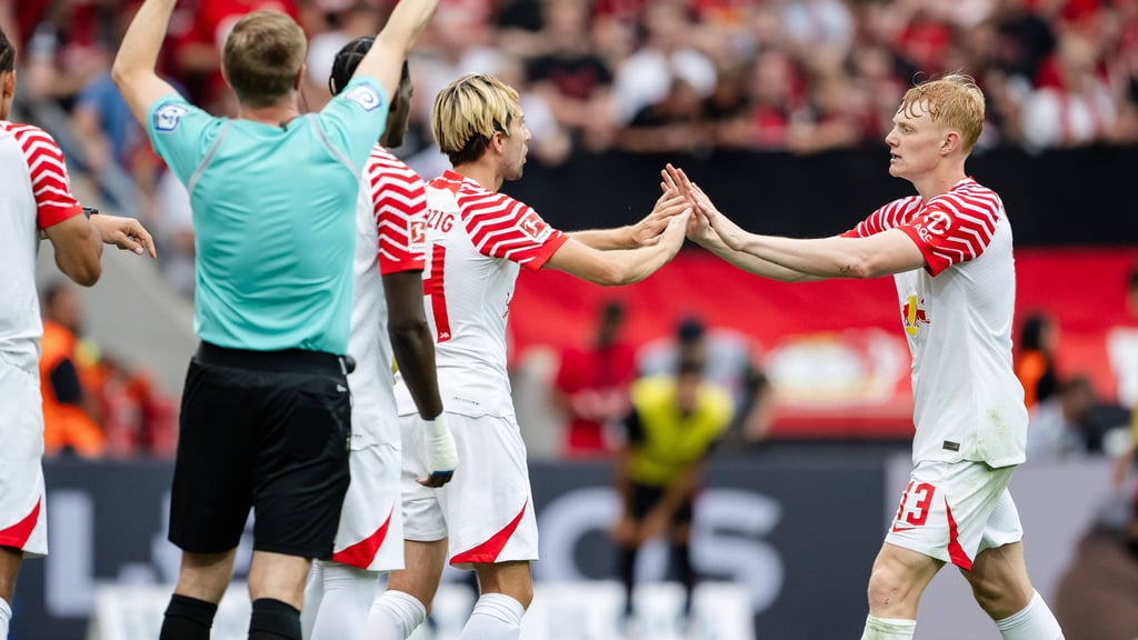 Seiwald und Kampl tauschen die Rollen: Der Neuzugang aus Salzburg (r.) ersetzt den Routinier