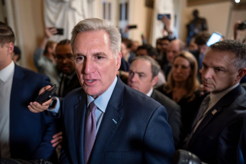 Kevin McCarthy wurde als Vorsitzender des US-Repräsentantenhauses per Votum abgesetzt.