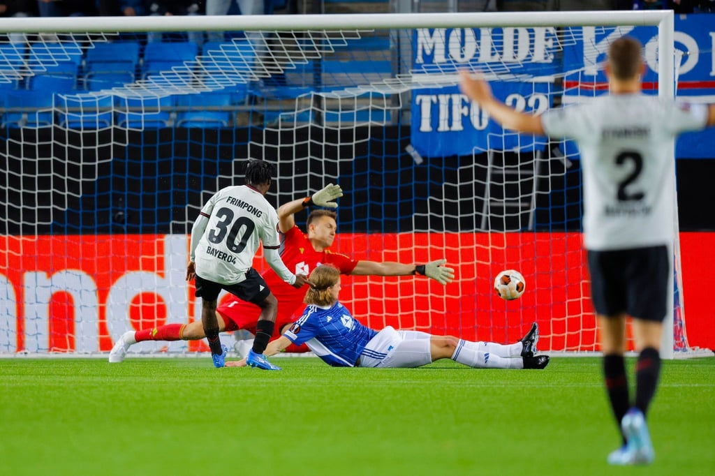 Jeremie Frimpong legte mit seinem Tor den Grundstein zum Leverkusener Sieg in Molde.