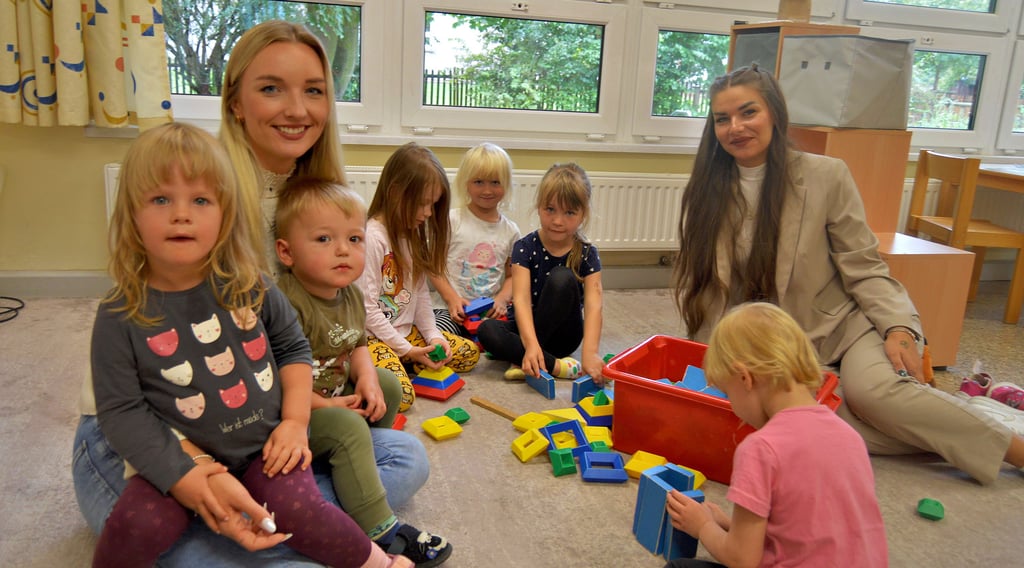 Die neue Kita-Leitung Luisa Benthin (l.) und Josefin Cech: Die Kinder stehen stets im Mittelpunkt ihrer Arbeit.