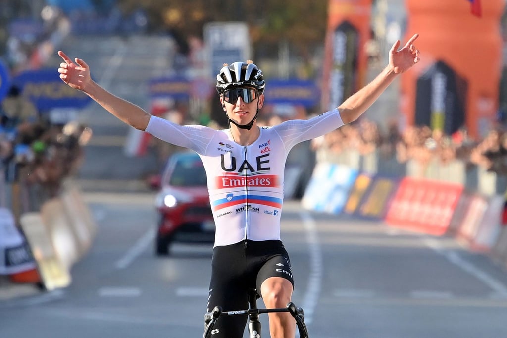 Tadej Pogacar gewann vor seinen Mitstreitern die Lombardei-Rundfahrt.